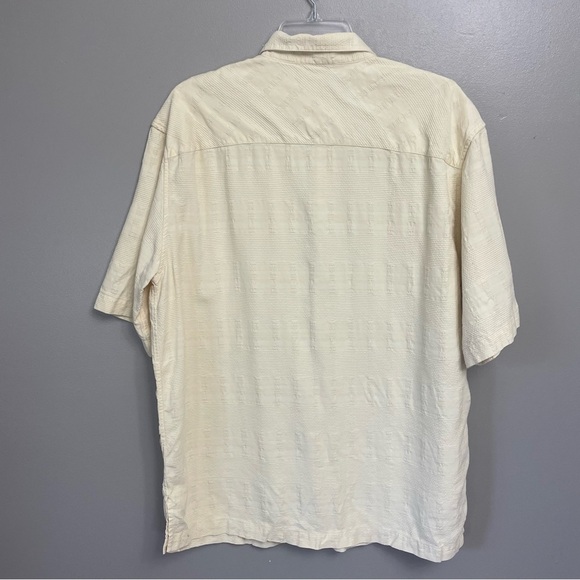 Tori Richard Mens Large Hawaiian Shirt Button Up Yellow Floral Embroidered Silk - Picture 2 of 10